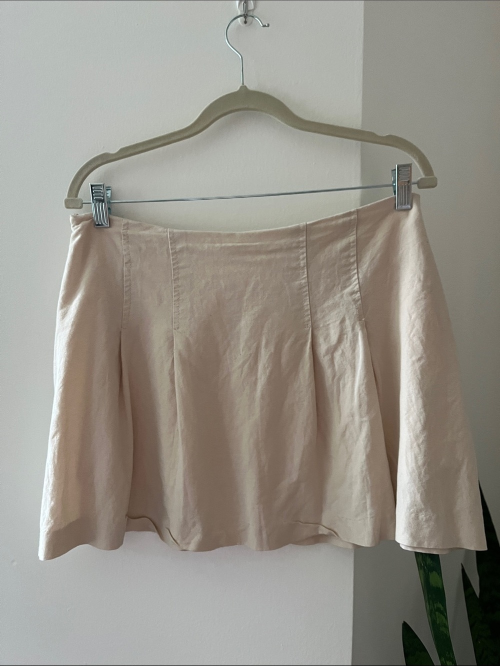 Astr Soft Cream Circle Skater Skirt